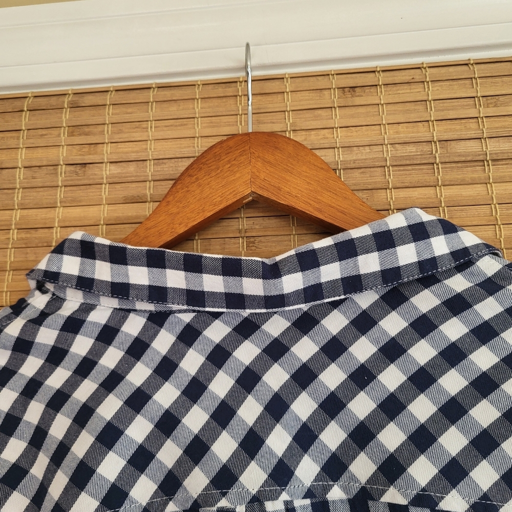 Lulu-B Long Sleeve Gingham Pullover Collared Blouse, Navy Blue and White Size L - Picture 9 of 12